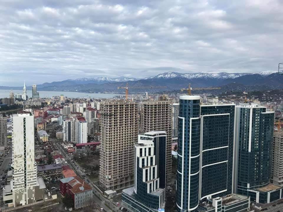 Orbi Twin Tower Batumi Батуми Экстерьер фото